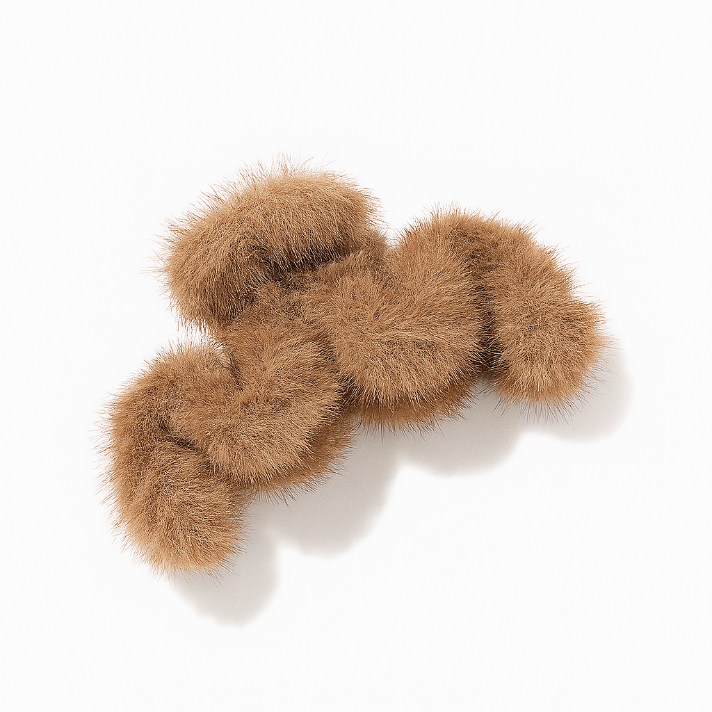 Plush Hair Claw Clip – Large Fashion Back Clip for Thick Hair