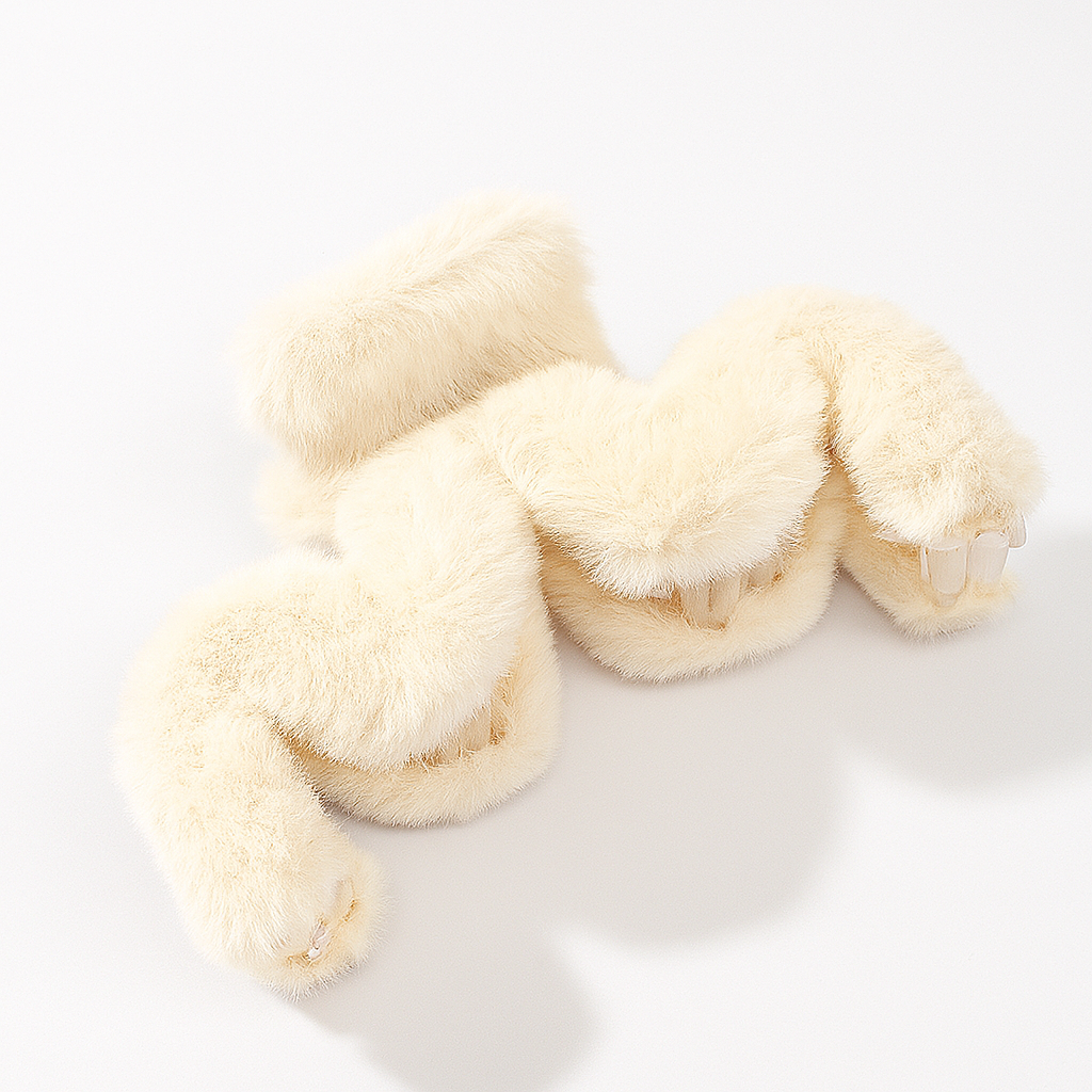 Plush Hair Claw Clip – Large Fashion Back Clip for Thick Hair