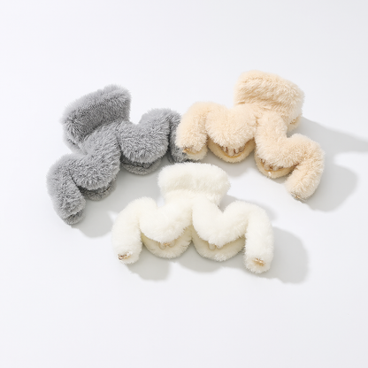 Plush Hair Claw Clip – Large Fashion Back Clip for Thick Hair
