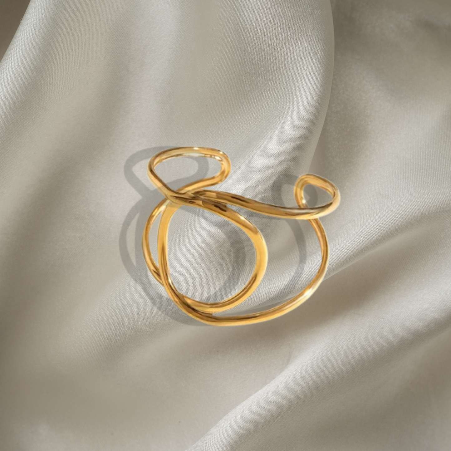 Smooth Line Wrapped Cuff Bracelet – 18K Gold Plated, Waterproof Stainless Steel