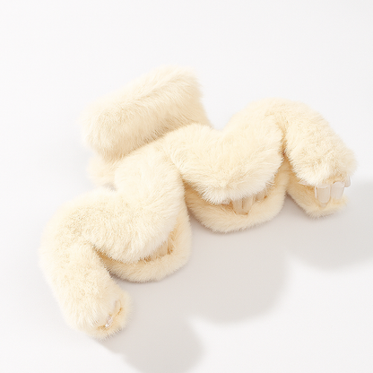 Plush Hair Claw Clip – Large Fashion Back Clip for Thick Hair